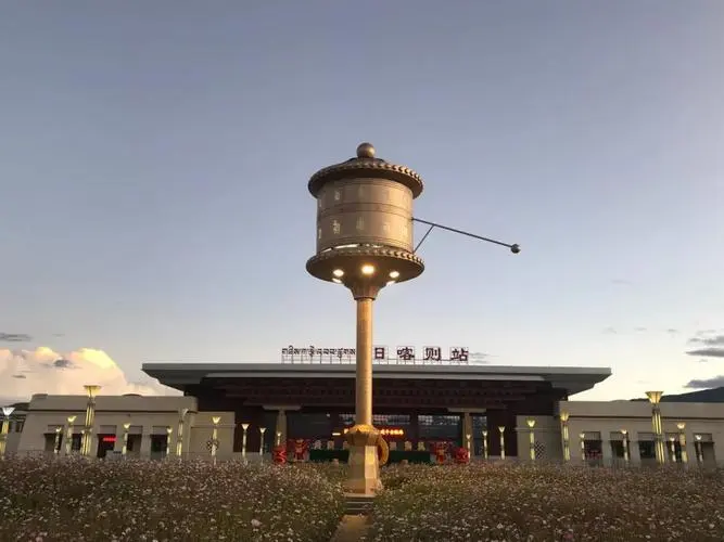 寧波到日喀則地區(qū)物流專(zhuān)線(xiàn)-寧波至日喀則地區(qū)貨運(yùn)公司